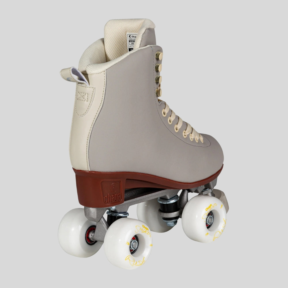 Chaya Melrose Deluxe - Brisbane City Skate